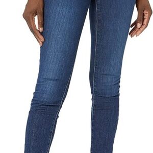 NYDJ 🌸AMI🌸 Legging Skinny Leg Jeans - SZ 6